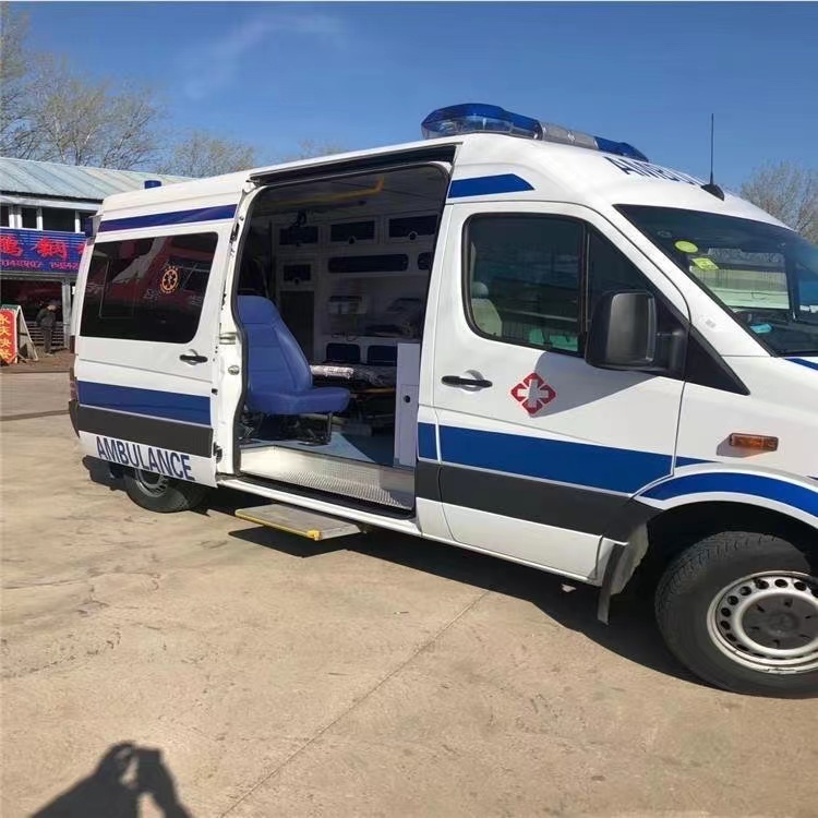 万年私人长途救护车出租转院回家